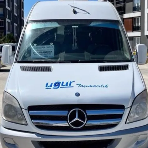 Uğur Taşımacılık logolu Mercedes Sprinter önden görünüm