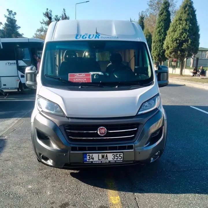 Fiat Ducato minibüs önden görünüm