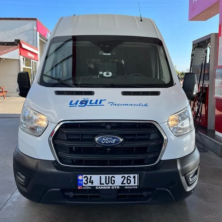 Uğur Taşımacılık logolu Ford Transit minibüs